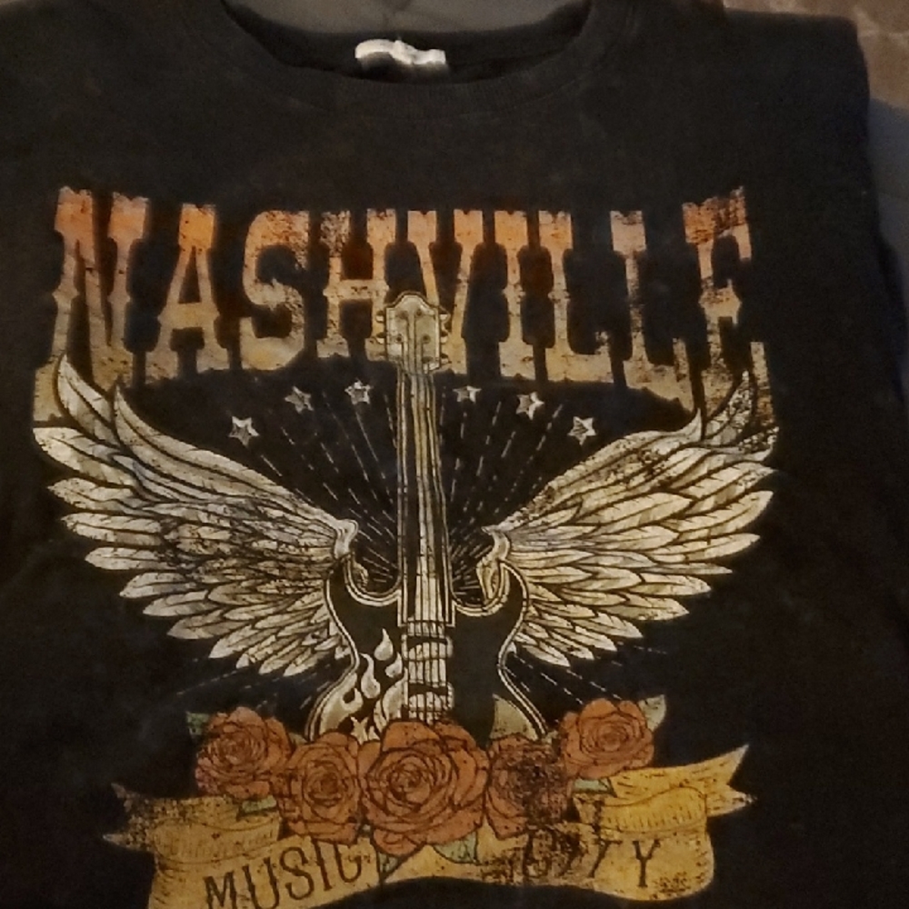 Maurices Black Nashville Graphic Tee with Wings and Roses
